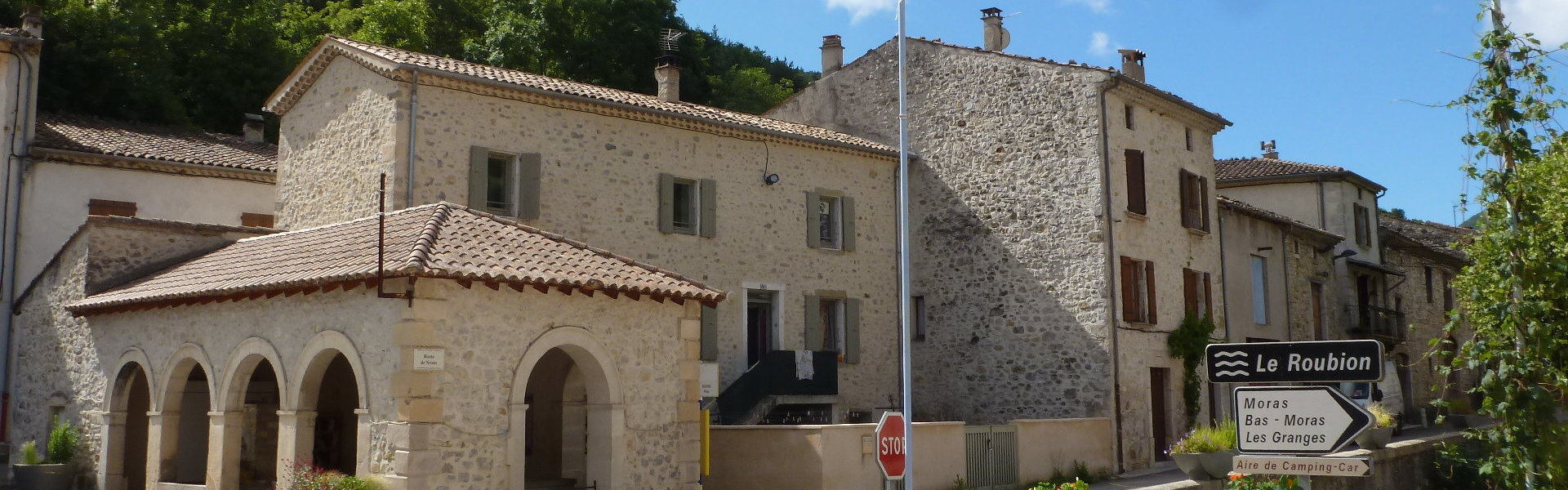 Sentiers de randonnées - Commune de Bouvières - Département de la Drôme